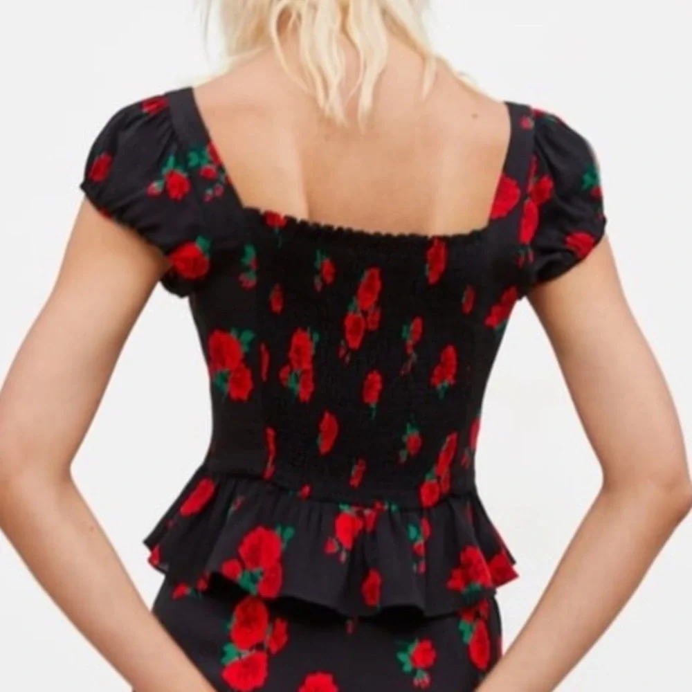 Zara Rose Print Top - Picture 2 of 8